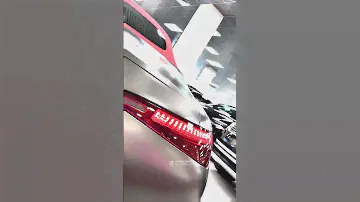Mercedes SL63 AMG  - легендарный спортивный родстер с полным приводом